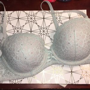 Victoria’s Secret Bra